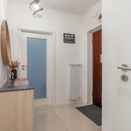 Two-Bedrooms Apartment Cbd Bp Budapest Room photo