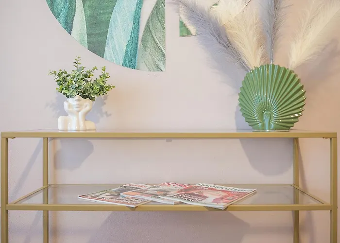 Two-Bedrooms Apartment Cbd Bp